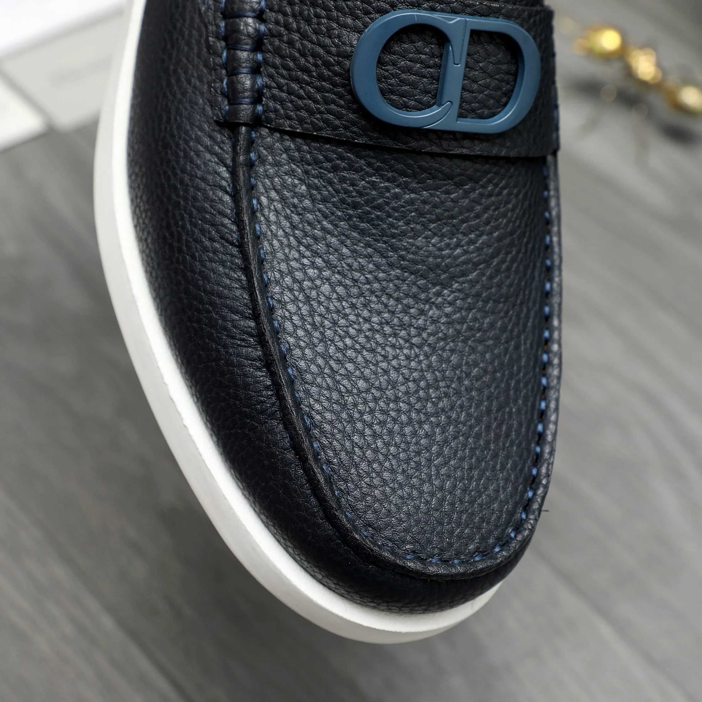 Men's shoes 💰460 Product trademark: Dior "Dior" casual slip-on leather shoes Regular size: 39-44 Product material: Selected pebbled cowhide upper, cowhide lining, rubber outsole